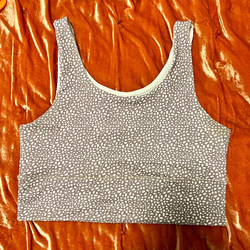 USED • DYI ELEVATE SPORTS BRA • LARGE